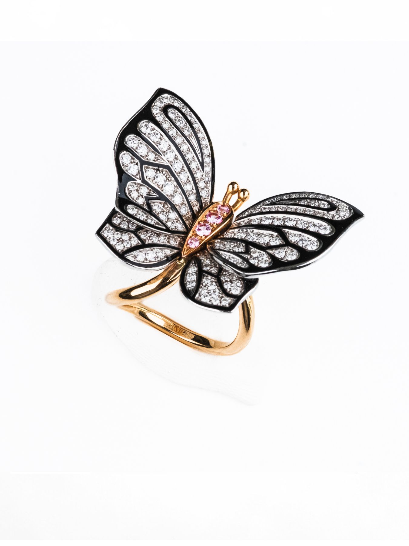 Anello farfalla con zaffiri rosa